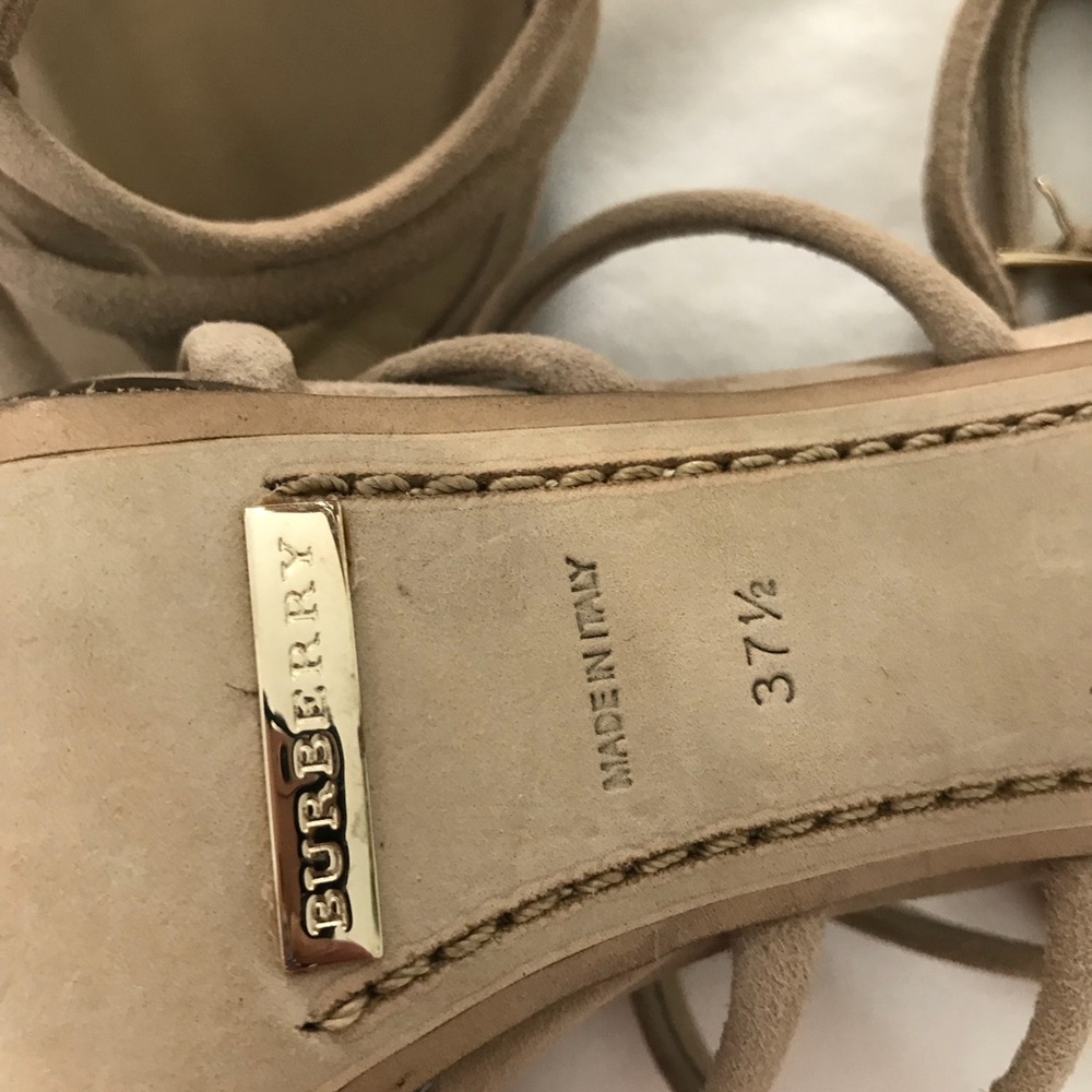 Heels 👠 - Picture 6 of 7